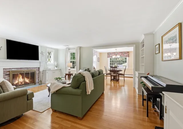 Homes for sale in Winchester, MA | 2 Olde Lyme Road, Winchester, MA 01890 | MLS# 73549106