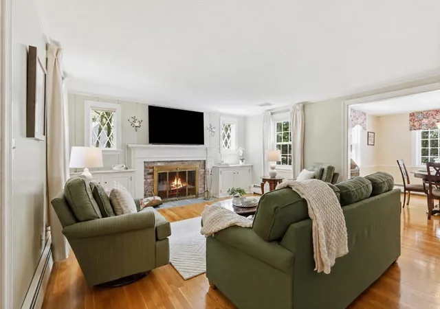 Homes for sale in Winchester, MA | 2 Olde Lyme Road, Winchester, MA 01890 | MLS# 73549106