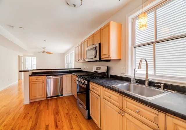 Listing Photo 5 - Condo for sale in building located at 28 Forbes St, Boston, MA 02130 - Unit #1