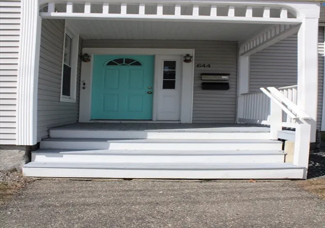 2nd image of 644 Pine Street, Manchester, NH 03104 | MLS# 73546681