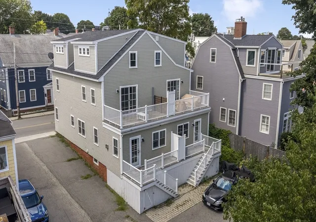 4th image of 123-125 Water St #123, Newburyport, MA 01950 | MLS# 73565846
