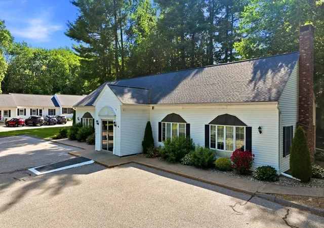 Homes for sale in Southwick, MA | 33 Rosewood #33, Southwick, MA 01077 | MLS# 73539781