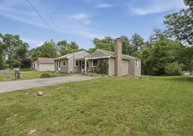 2nd image of 61 Flagg Swamp Rd, East Freetown, MA 02717 | MLS# 73536278