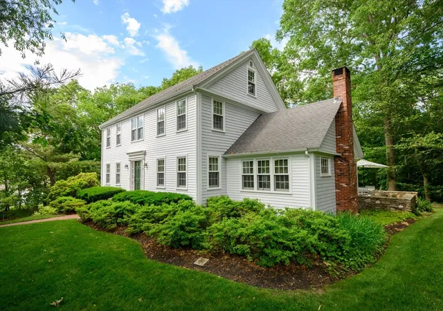 Homes for sale in Hingham, MA | 23 Del Prete Dr, Hingham, MA 02043 | MLS# 73537377