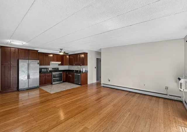 Photo 3 of Condo for sale at 20 Skyline Dr #11, Braintree, MA 02184 | MLS# 73563484 | Listing updated on 2026-09-17