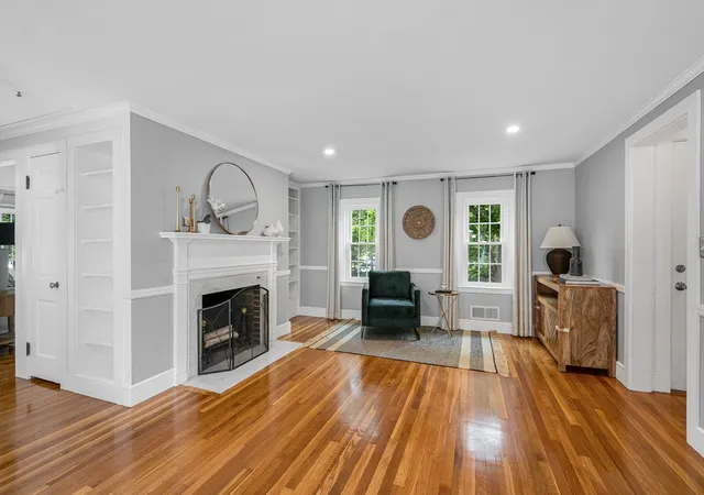 5th image of 168 Lowell St, Andover, MA 01810 | MLS# 73568266
