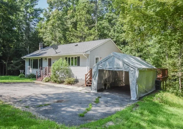 Photo 2 of Sale Pending at 1188 W Brookfield Rd, New Braintree, MA 01531 | MLS# 73561204 | Listing updated on 2026-08-31