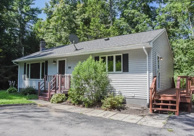 Photo 3 of Sale Pending at 1188 W Brookfield Rd, New Braintree, MA 01531 | MLS# 73561204 | Listing updated on 2026-08-31