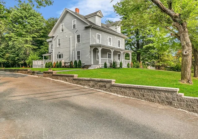 1st image of 186 Main Street, Wayland, MA 01778 | MLS# 73536048