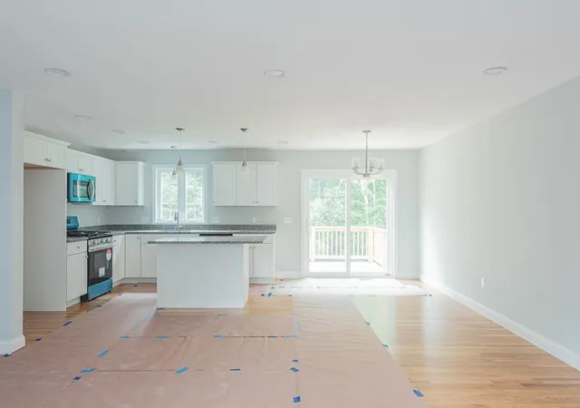 Photo 3 of Single family home for sale at 47 Mount Pleasant Ave, Holbrook, MA 02343 | MLS# 73525395 | Listing updated on 2026-09-11