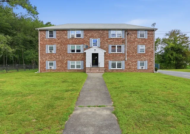 Photo 1 of Condo for sale at 23 Frank St #6, Dracut, MA 01826 | MLS# 73568892 | Listing updated on 2026-08-31