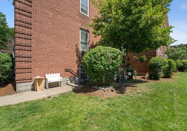 Homes for sale in Brookline, MA | 1 Lanark #7, Brookline, MA 02445 | MLS# 73538645