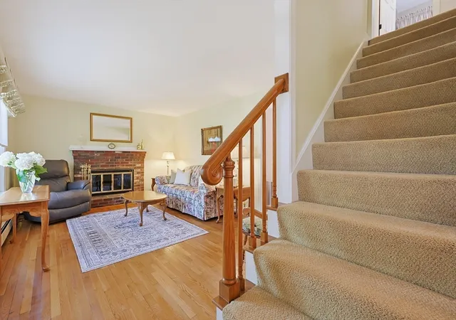 2nd image of 141 Russell Road, Framingham, MA 01702 | MLS# 73557014