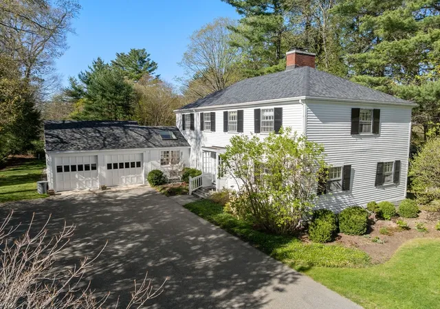 1st image of 633 Boston Post Rd, Weston, MA 02493 | MLS# 73512422