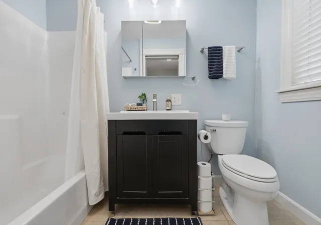 42nd image of 18 20 Endicott Street, Quincy, MA 02169 | MLS# 73562731