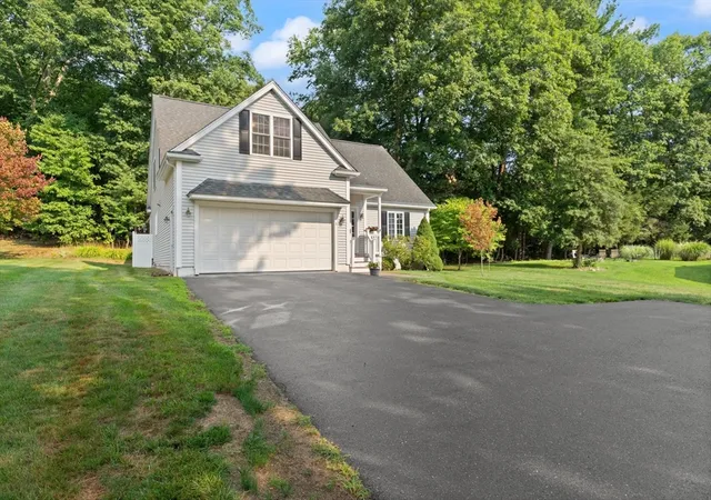 Photo 2 of Sale Pending at 3 Reed Ln #3, Littleton, MA 01460 | MLS# 73565677 | Listing updated on 2026-09-15