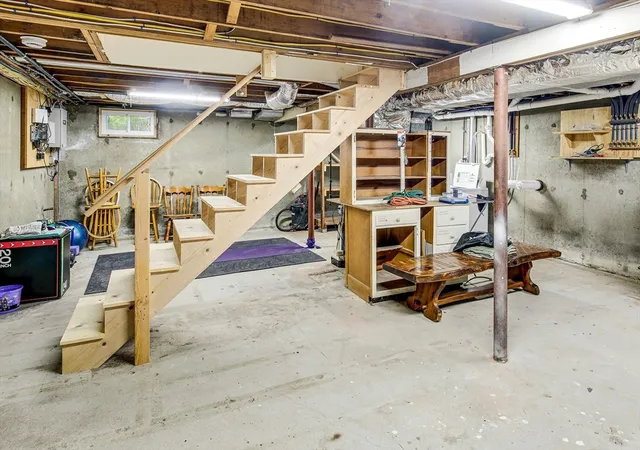 5th image of 231 Haverhill St, Rowley, MA 01969 | MLS# 73552116