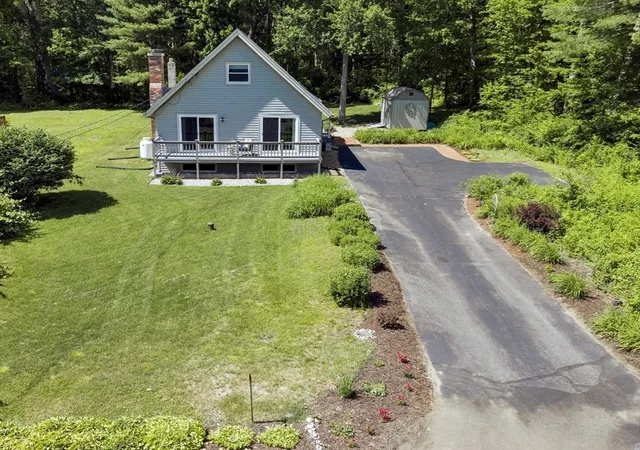 Homes for sale in Ware, MA | 47 Horseshoe Cir, Ware, MA 01082 | MLS# 73539359