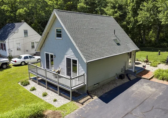 Homes for sale in Ware, MA | 47 Horseshoe Cir, Ware, MA 01082 | MLS# 73539359
