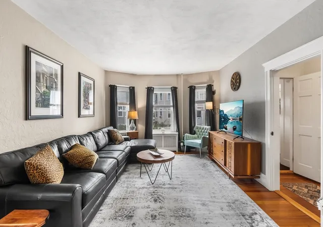 2nd image of 27 Peirce Ave, Everett, MA 02149 | MLS# 73560009