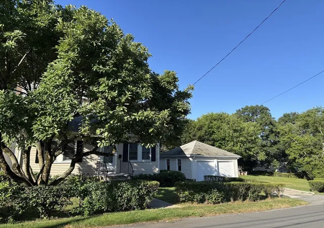 Photo 3 of Sale Pending at 59 Fottler Ave, Lexington, MA 02420 | MLS# 73557309 | Listing updated on 2026-09-01
