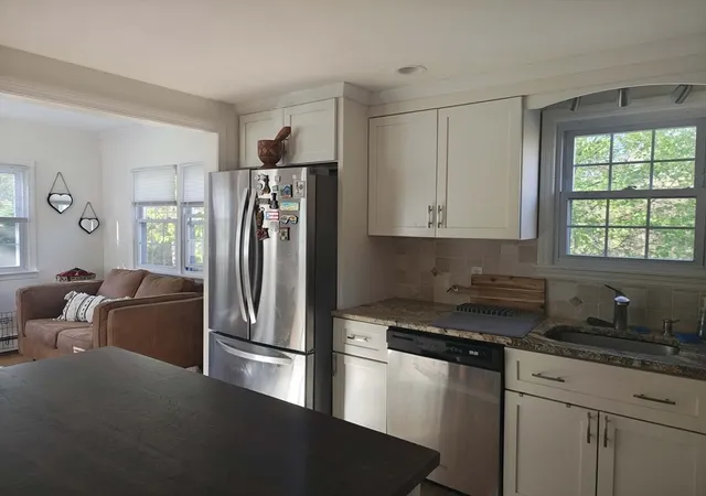 Homes for sale in Auburn, MA | 25 Manor Rd, Auburn, MA 01501 | MLS# 73508121
