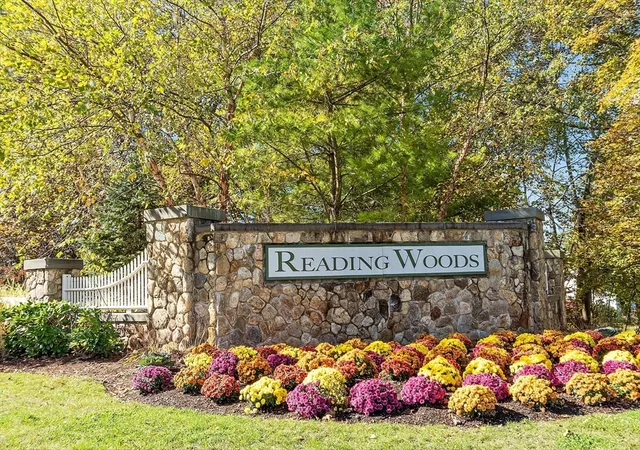 2nd image of 62 Abigail Road #3004, Reading, MA 01867 | MLS# 73449371