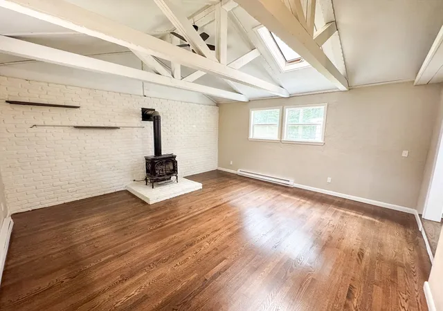 4th image of 181 Dresser Hill Rd, Dudley, MA 01571 | MLS# 73553499