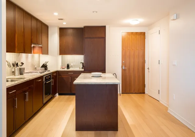 5th image of 580 Washington St #1414, Boston, MA 02111 | MLS# 73536739