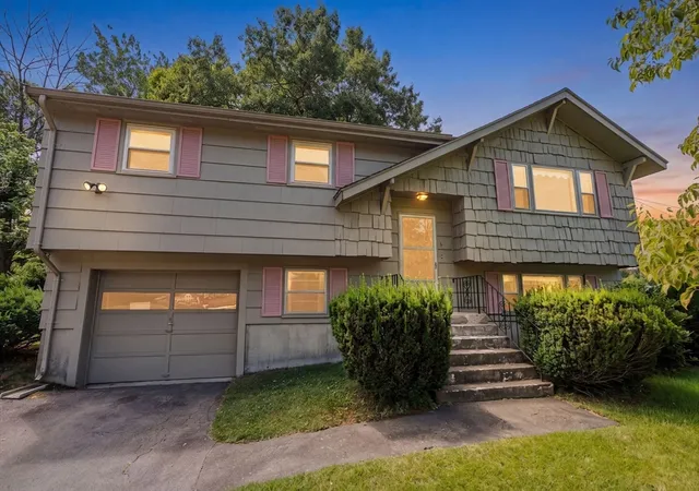 Photo 2 of Single family home for sale at 6 Gallagher Dr, Randolph, MA 02368 | MLS# 73552610 | Listing updated on 2026-10-01