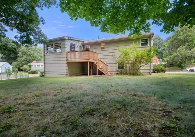 Photo 3 of Single family home for sale at 6 Gallagher Dr, Randolph, MA 02368 | MLS# 73552610 | Listing updated on 2026-10-01