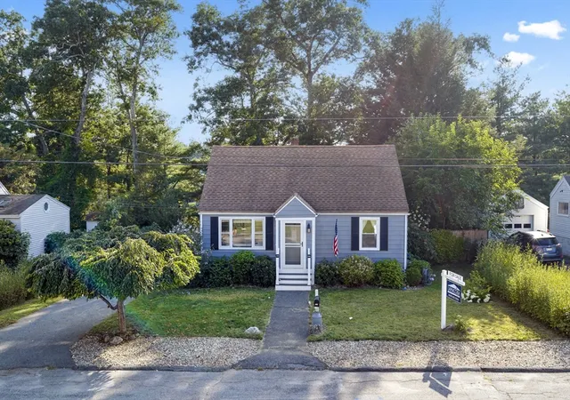 1st image of 187 Campbell Dr, Lowell, MA 01851 | MLS# 73568187