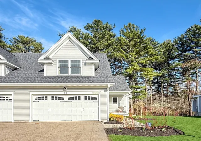 Homes for sale in Hopkinton, MA | 30 Lakepoint Way #30, Hopkinton, MA 01748 | MLS# 73506751