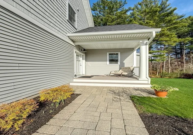 Homes for sale in Hopkinton, MA | 30 Lakepoint Way #30, Hopkinton, MA 01748 | MLS# 73506751