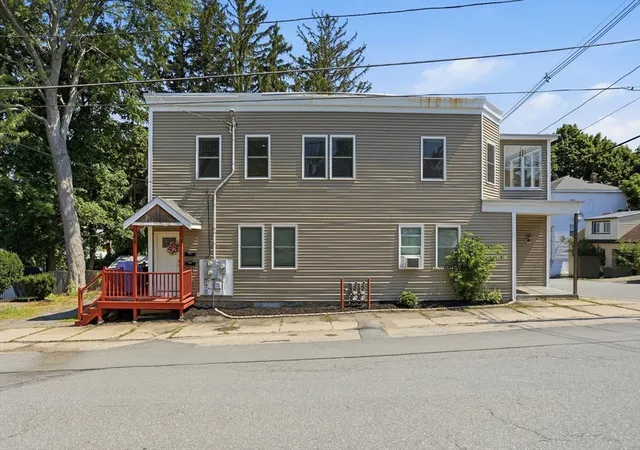 Homes for sale in Clinton, MA | 94 Summit #2, Clinton, MA 01510 | MLS# 73546019