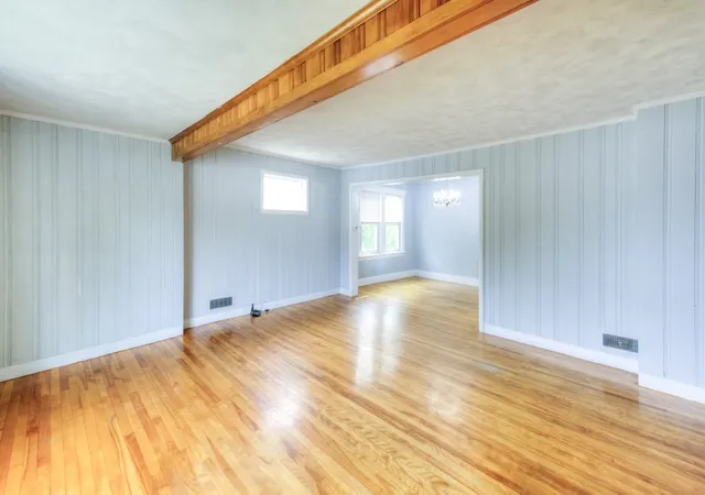 5th image of 62 Rolfe Ave, Shrewsbury, MA 01545 | MLS# 73550294