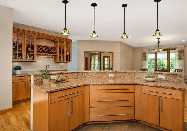 5th image of 36 E Brookfield Rd, North Brookfield, MA 01535 | MLS# 73564613