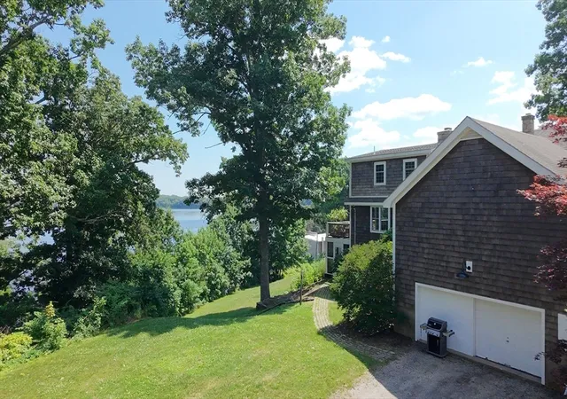 Homes for sale in Spencer, MA | 77 Chickering Rd, Spencer, MA 01562 | MLS# 73547274