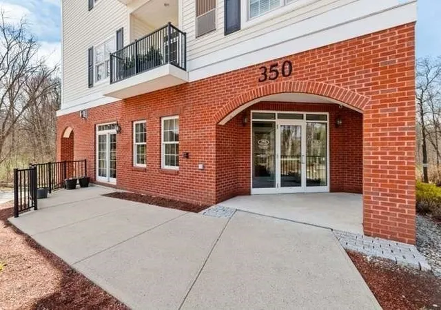 Homes for sale in North Andover, MA | 350 Greene St #306, North Andover, MA 01845 | MLS# 73506461