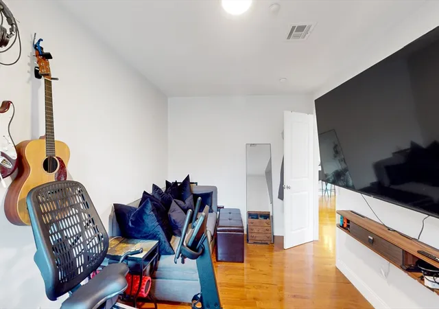Photo 2 of Sale Pending at 7 Mount Hope #202, Providence, RI 02906 | MLS# 73550494 | Listing updated on 2026-08-12