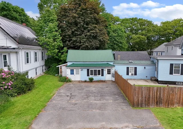 Homes for sale in Gardner, MA | 75 Coleman St, Gardner, MA 01440 | MLS# 73529637