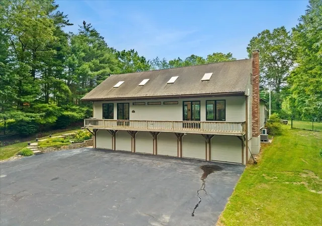 Homes for sale in East Bridgewater, MA | 10 Kathy Ln, East Bridgewater, MA 02333 | MLS# 73544934