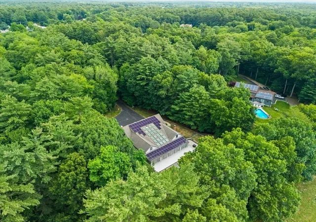 Homes for sale in East Bridgewater, MA | 10 Kathy Ln, East Bridgewater, MA 02333 | MLS# 73544934