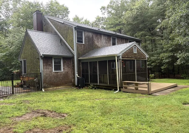 5th image of 2 Stonegate Lane, Middleboro, MA 02346 | MLS# 73558828
