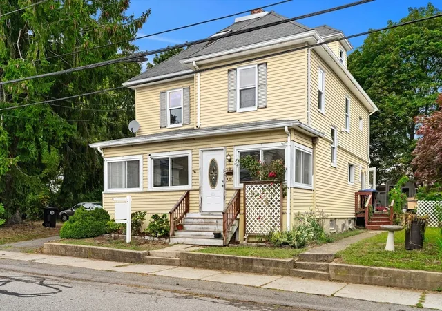 Photo 2 of Sale Pending at 29 Eastern Ave, Beverly, MA 01915 | MLS# 73569174 | Listing updated on 2026-09-15