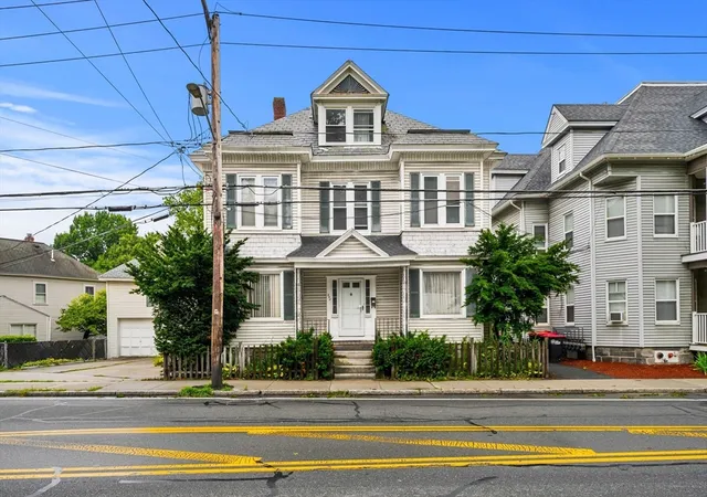 1st image of 952 Bridge St, Lowell, MA 01850 | MLS# 73559450