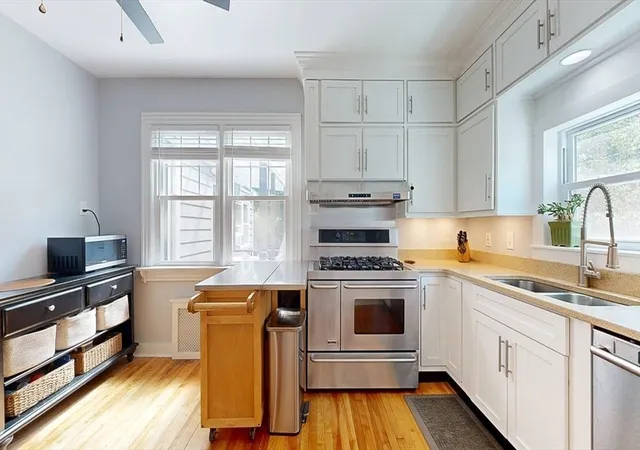 Photo 4 of Sale Pending at 20 Vassar St, Worcester, MA 01602 | MLS# 73556804 | Listing updated on 2026-09-09
