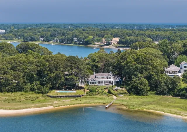 3rd image of 71 Sand Pt, Barnstable, MA 02655 | MLS# 73342640