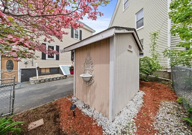 Homes for sale in Woburn, MA | 27 Park St, Woburn, MA 01801 | MLS# 73517904