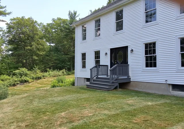 Homes for sale in Brookfield, MA | 8 Martin Rd, Brookfield, MA 01506 | MLS# 73543705